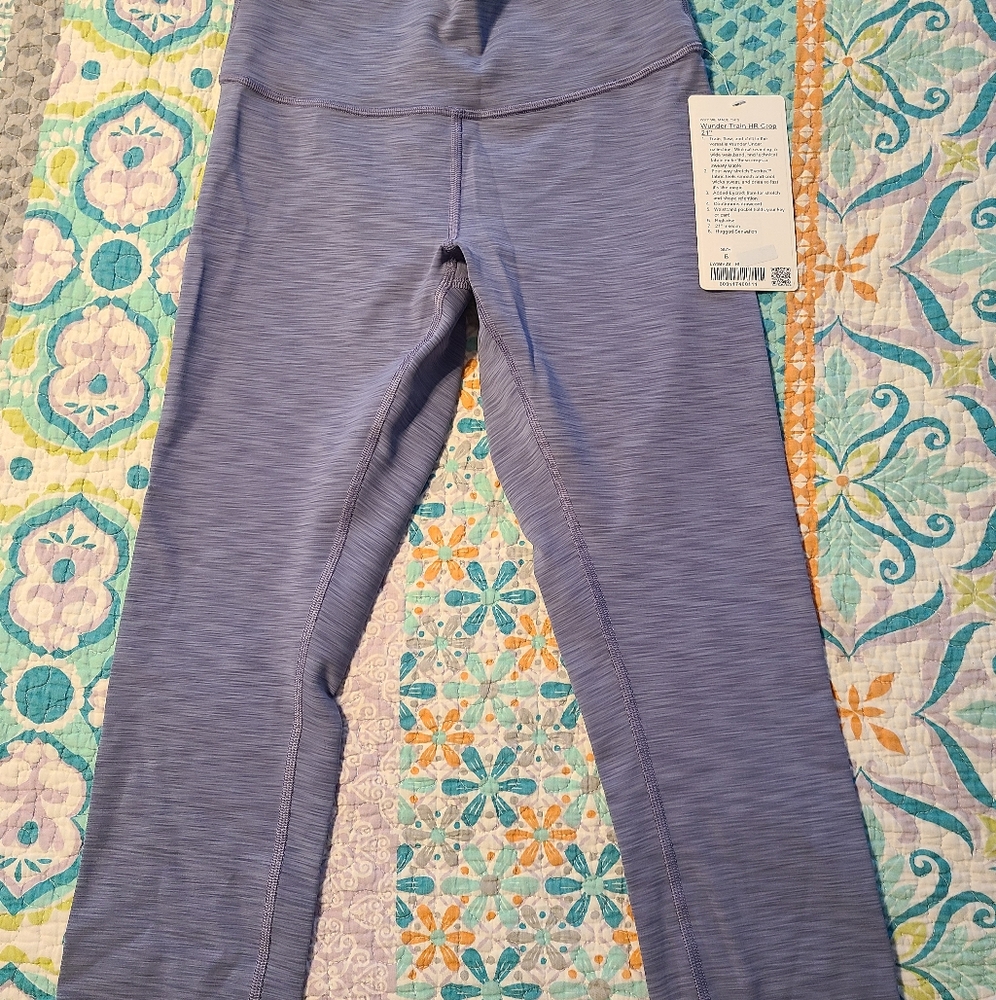 Lululemon Wunder Train HR crop NWT